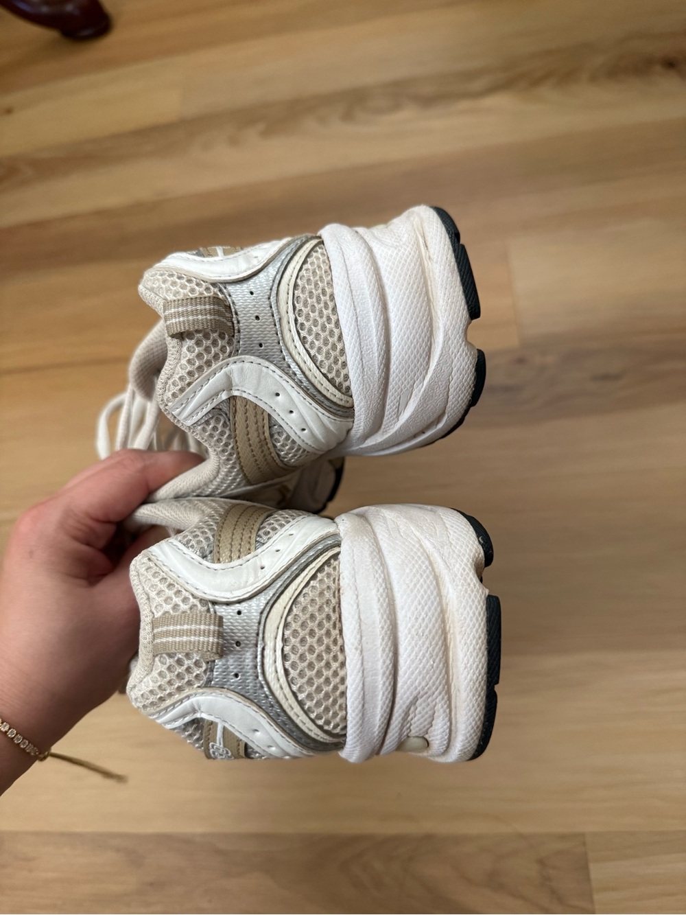 New Balance 530 White Stoneware Linen - Picture 5 of 10